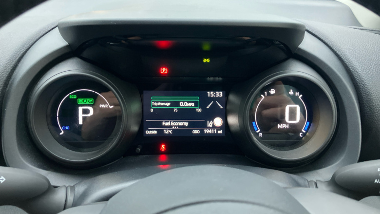 Toyota Yaris 1.5 Hybrid Design 5dr CVT Hybrid Hatchback